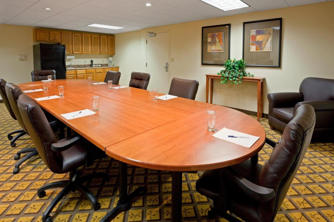 Candlewood Williamsport By Ihg מראה חיצוני תמונה
